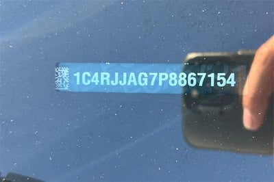 2023 Jeep Grand Cherokee L Laredo