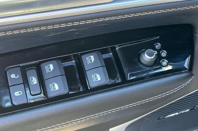 2024 Jeep Grand Wagoneer L Base