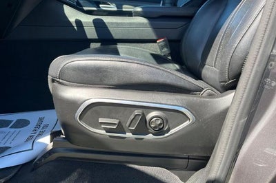 2024 Jeep Grand Wagoneer L Base