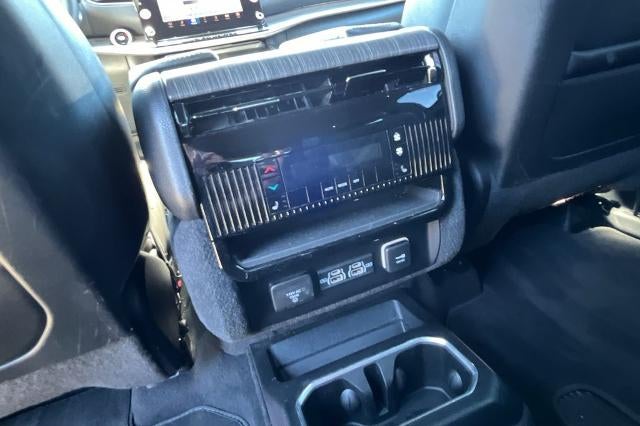 2024 Jeep Grand Wagoneer L Base