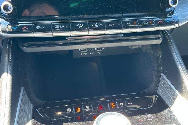 2024 Jeep Grand Wagoneer L Base