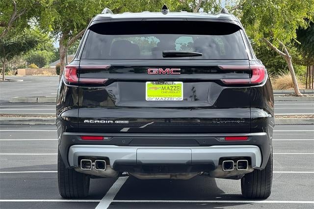 2024 GMC Acadia Elevation