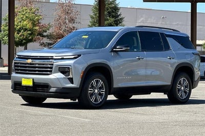2024 Chevrolet Traverse LT