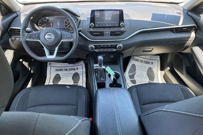 2022 Nissan Altima 2.5 SV