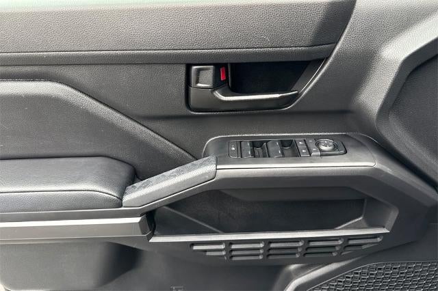 2025 Toyota Tacoma 4WD SR