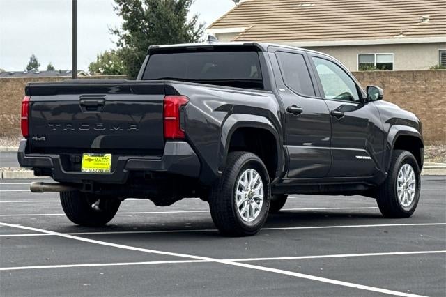 2025 Toyota Tacoma 4WD SR