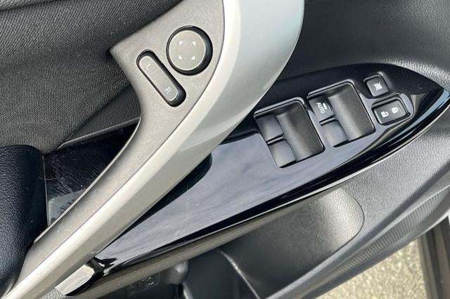 2023 Mitsubishi Eclipse Cross LE