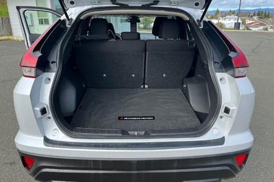 2023 Mitsubishi Eclipse Cross LE