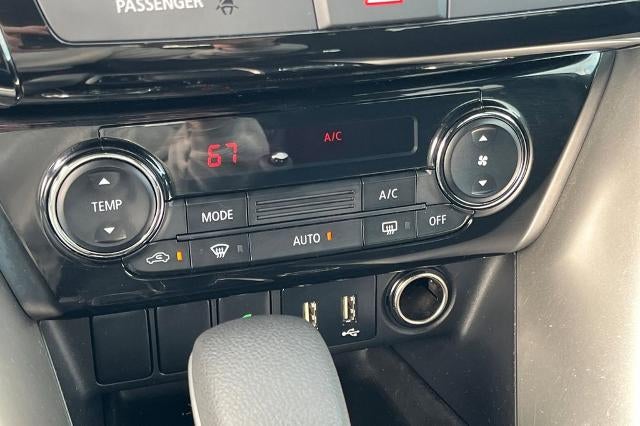 2023 Mitsubishi Eclipse Cross LE