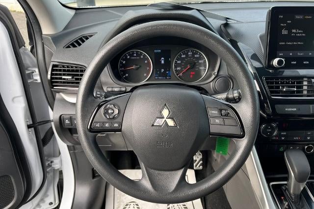 2023 Mitsubishi Eclipse Cross LE