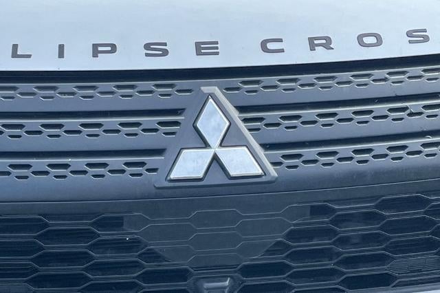 2023 Mitsubishi Eclipse Cross LE