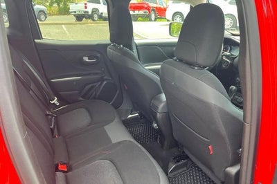 2023 Jeep Renegade Trailhawk